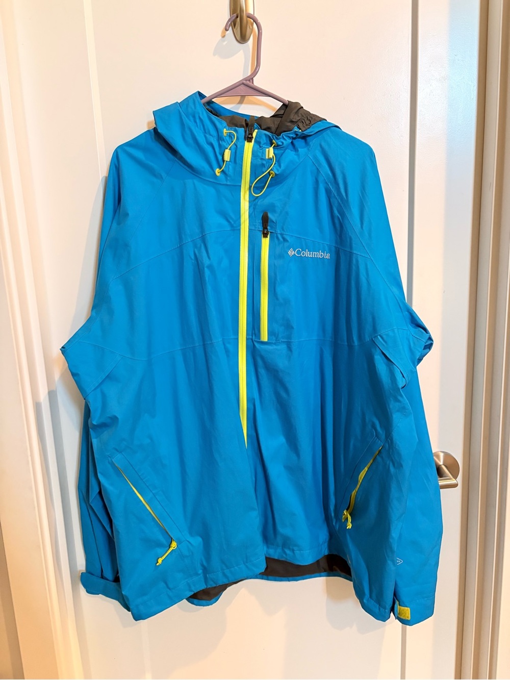 Columbia Men’s Bright Blue Hooded Rain Jacket with Yellow Accents